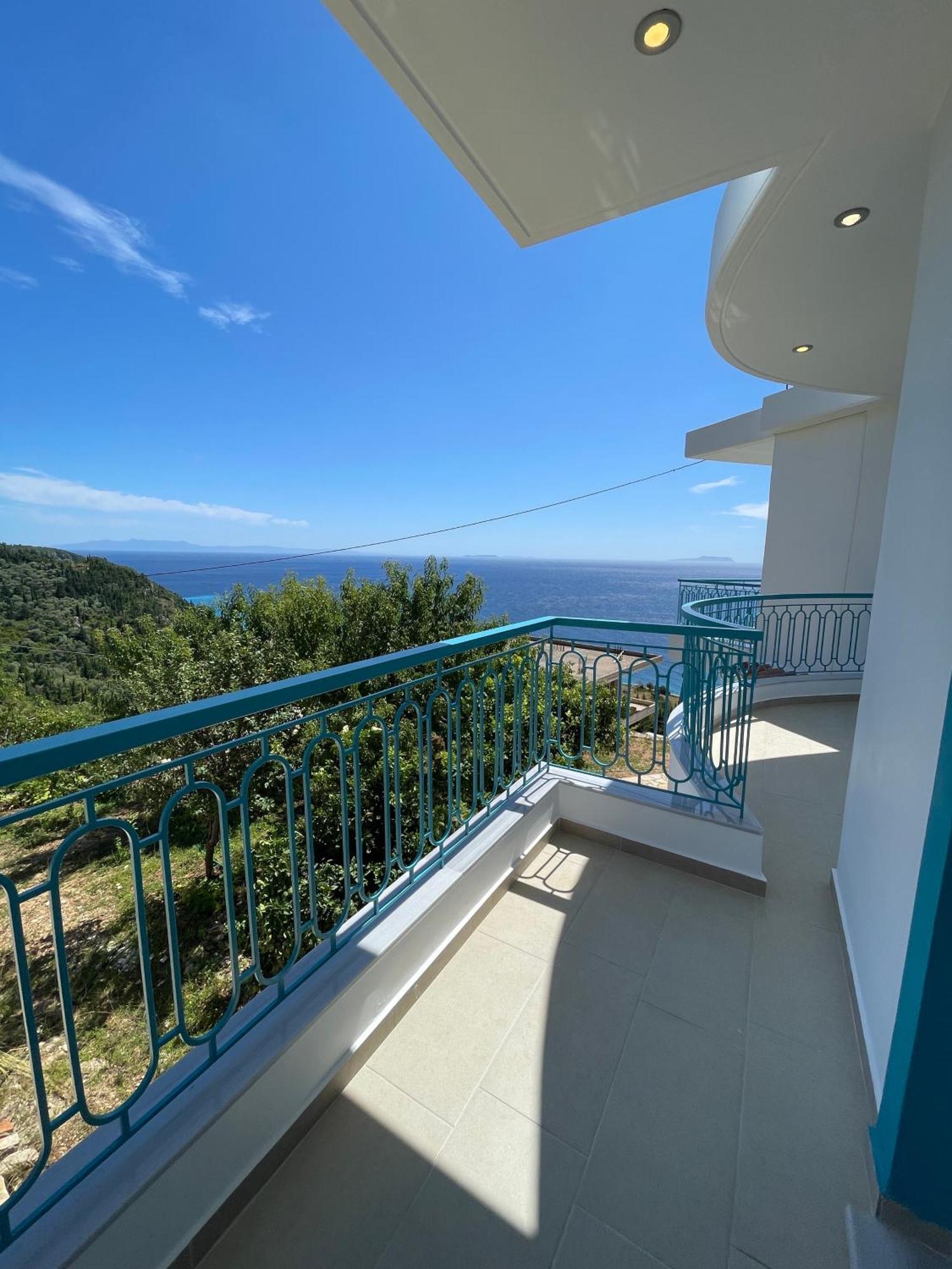 Endless Blue Apartment