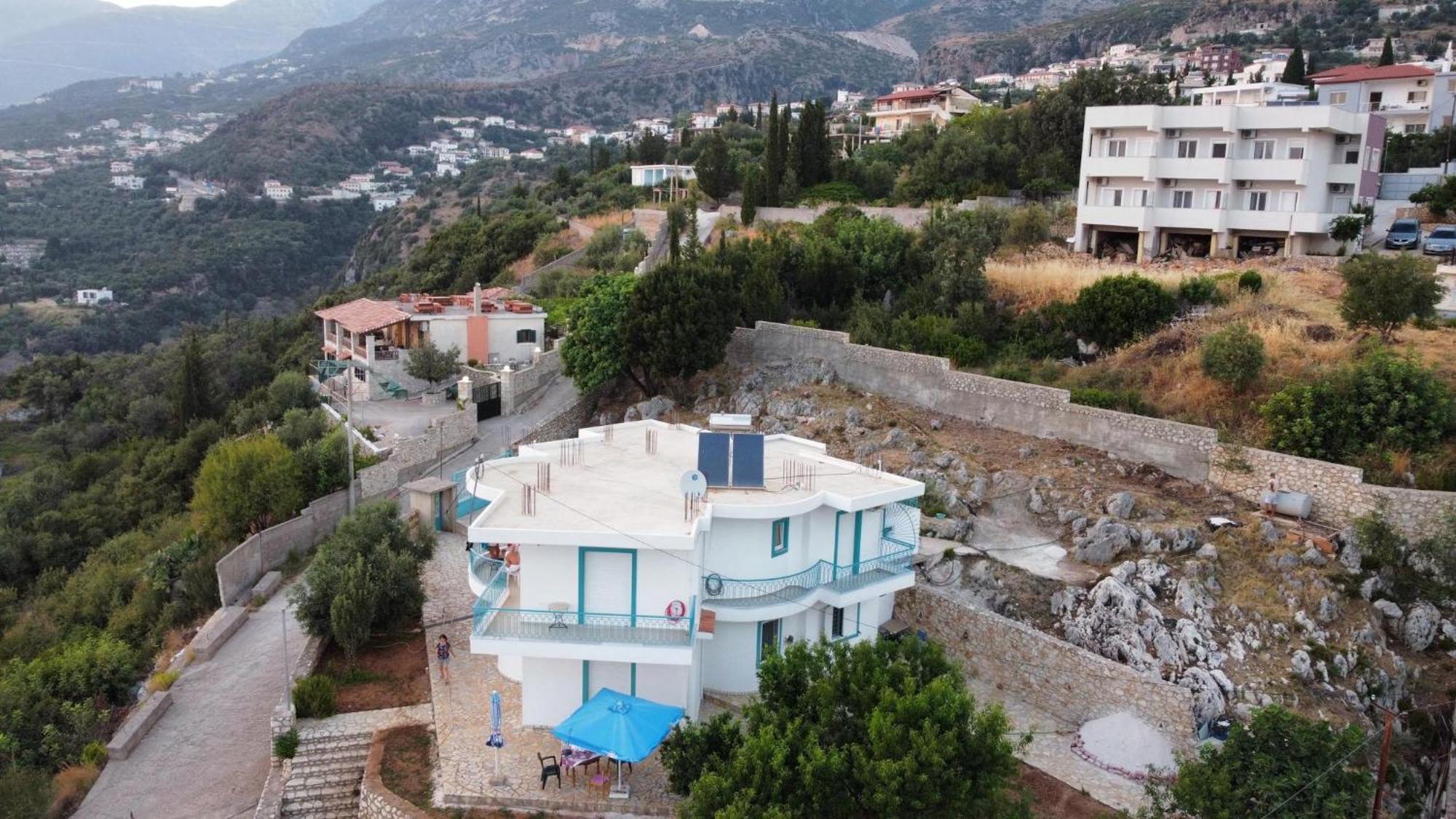 Apartment Endless Blue Dhermi