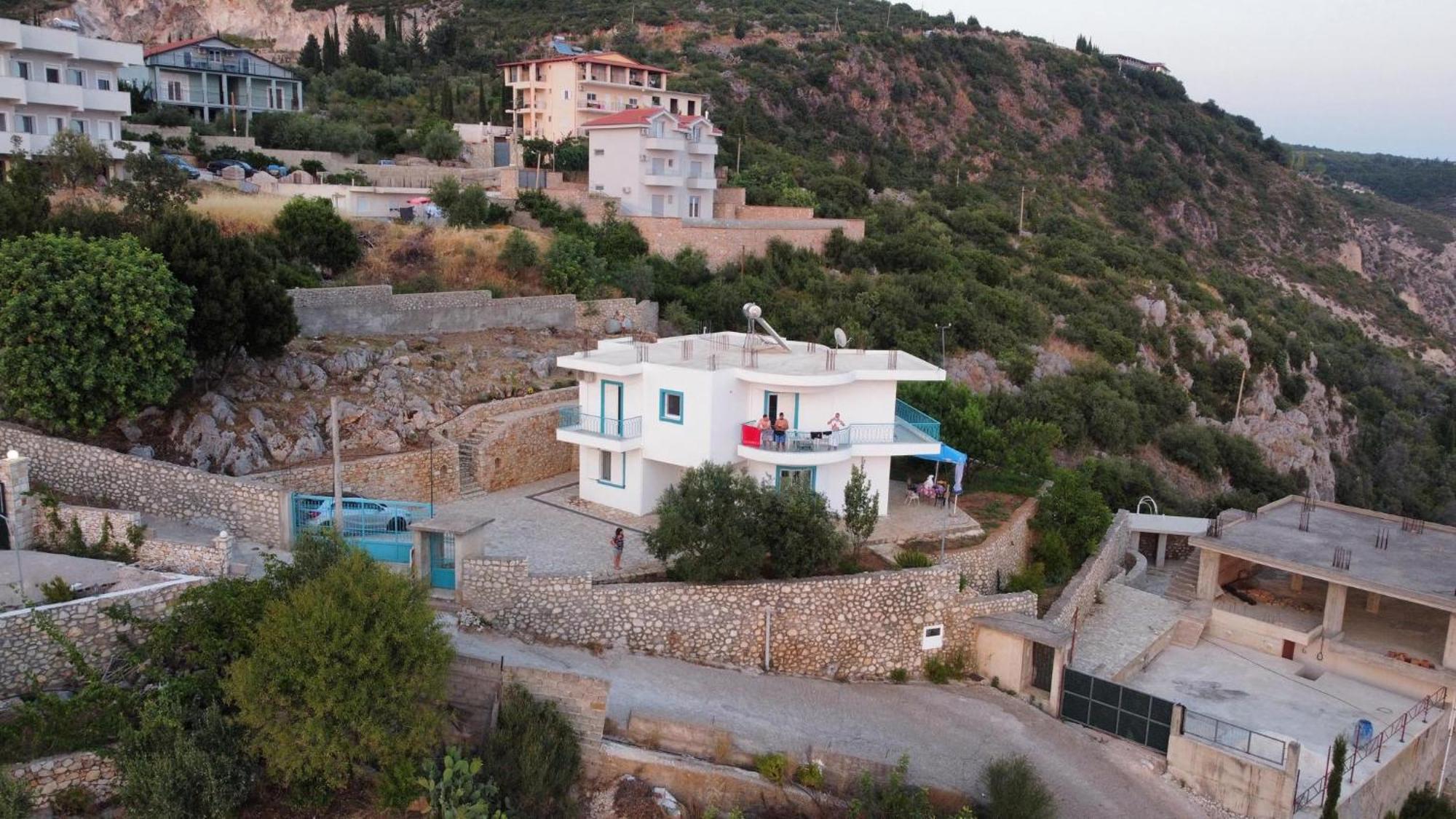 Endless Blue Apartment Dhermi